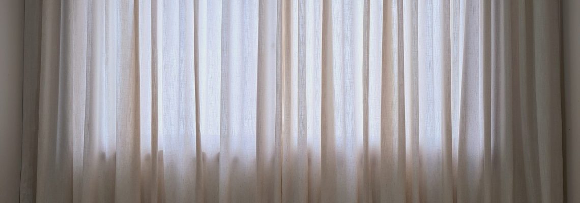 altura da barra da cortina de tecido